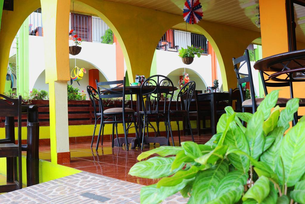 Hotel Las Flores Fortuna La Fortuna Exterior foto